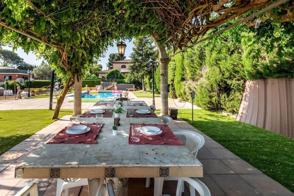 Casa Rural Con Piscina Privada, Barbacoa, Wifi Y Parking Incluido Vilovi de Onar Exterior photo