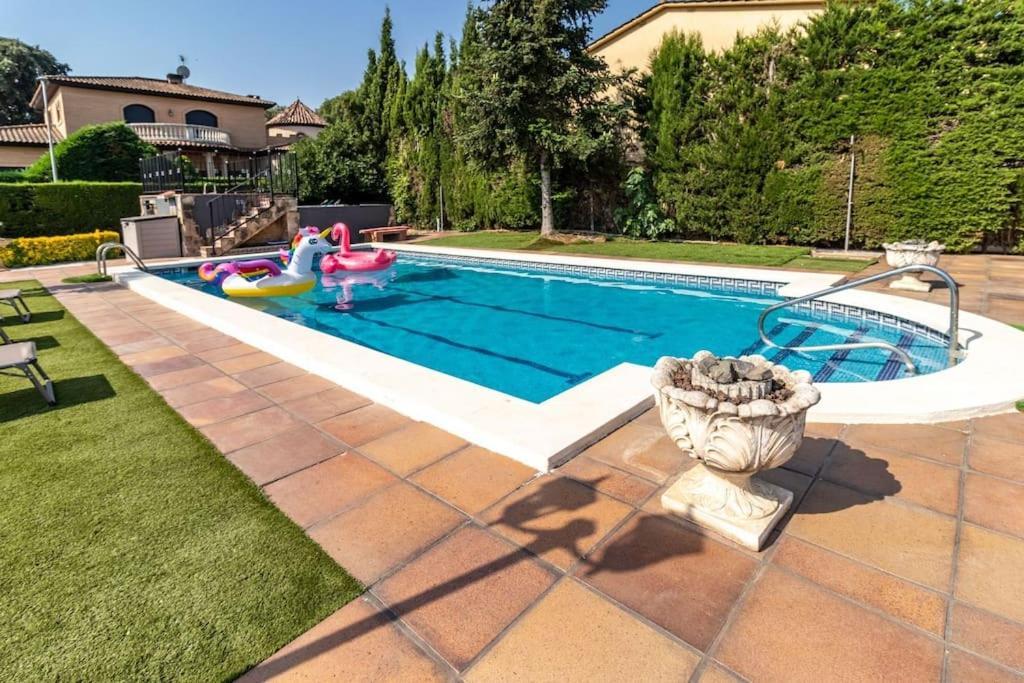 Casa Rural Con Piscina Privada, Barbacoa, Wifi Y Parking Incluido Vilovi de Onar Exterior photo
