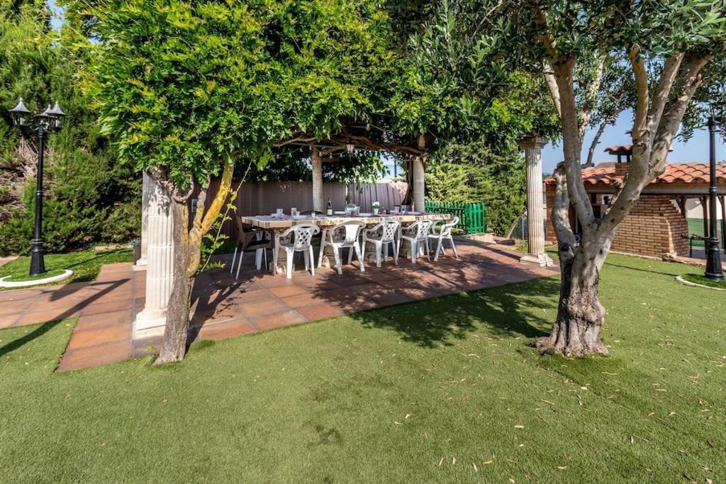 Casa Rural Con Piscina Privada, Barbacoa, Wifi Y Parking Incluido Vilovi de Onar Exterior photo